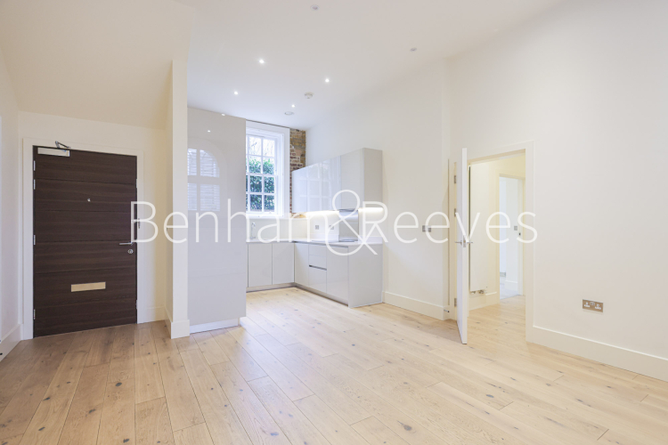 2  bedrooms flat to rent in Laboratory Square, Woolwich, SE18-image 1