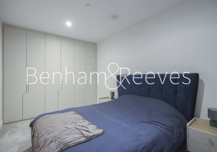 1  bedroom flat to rent in Brigadier Walk, Royal Arsenal Riverside, SE18-image 8