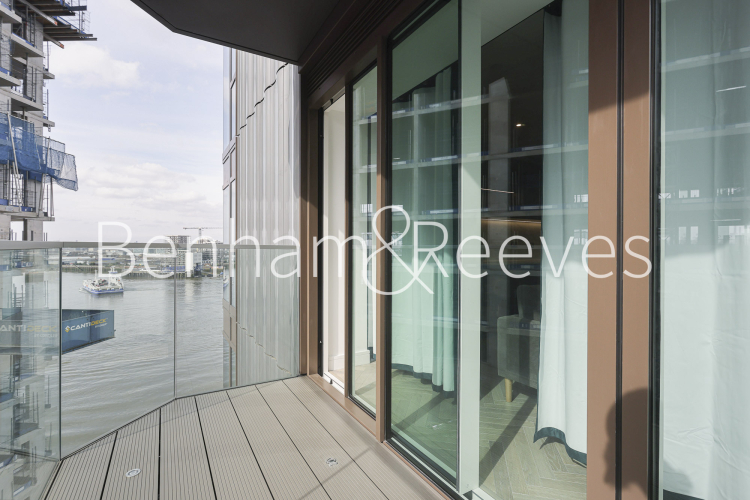1  bedroom flat to rent in Brigadier Walk, Royal Arsenal Riverside, SE18-image 9