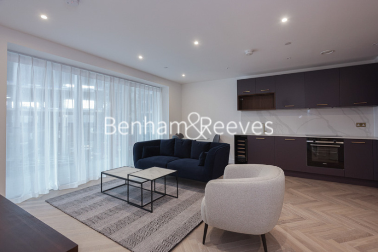 1  bedroom flat to rent in Brigadier Walk, Royal Arsenal Riverside, SE18-image 1