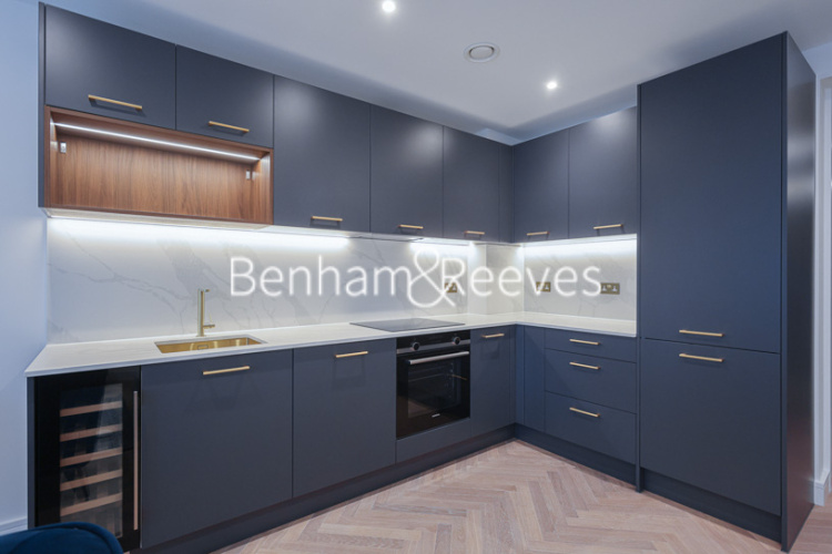 1  bedroom flat to rent in Brigadier Walk, Royal Arsenal Riverside, SE18-image 8