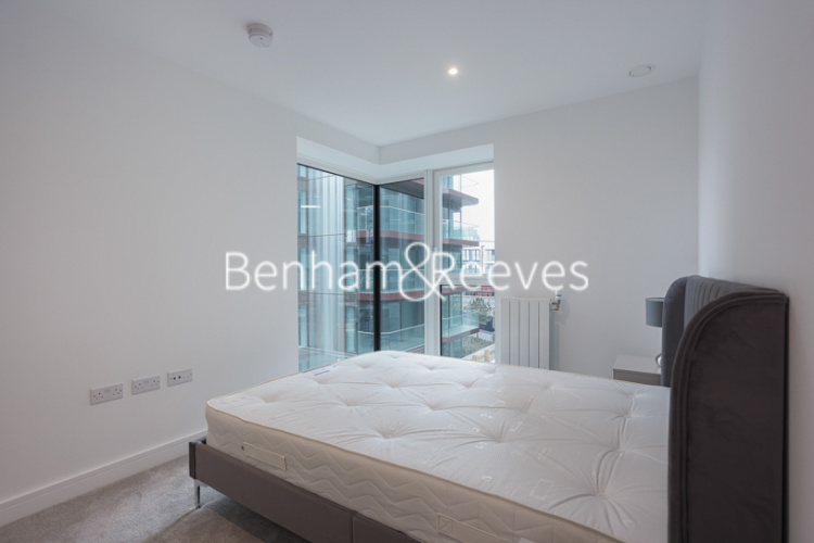 1  bedroom flat to rent in Brigadier Walk, Royal Arsenal Riverside, SE18-image 9