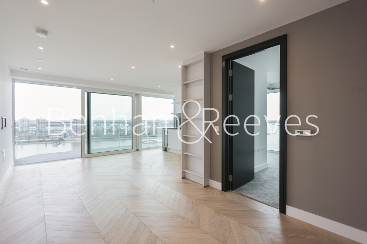 2  bedrooms flat to rent in Brigadier Walk, Royal Arsenal Riverside, SE18-image 12