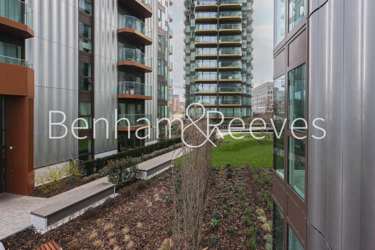 2 bedrooms flat to rent in Brigadier Walk, Royal Arsenal Riverside, SE18-image 7