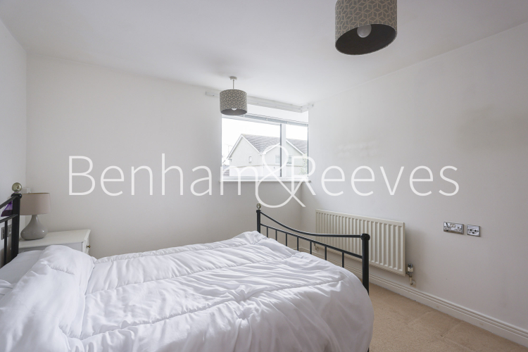 1  bedroom flat to rent in Erebus Drive, Woolwich, SE28-image 10