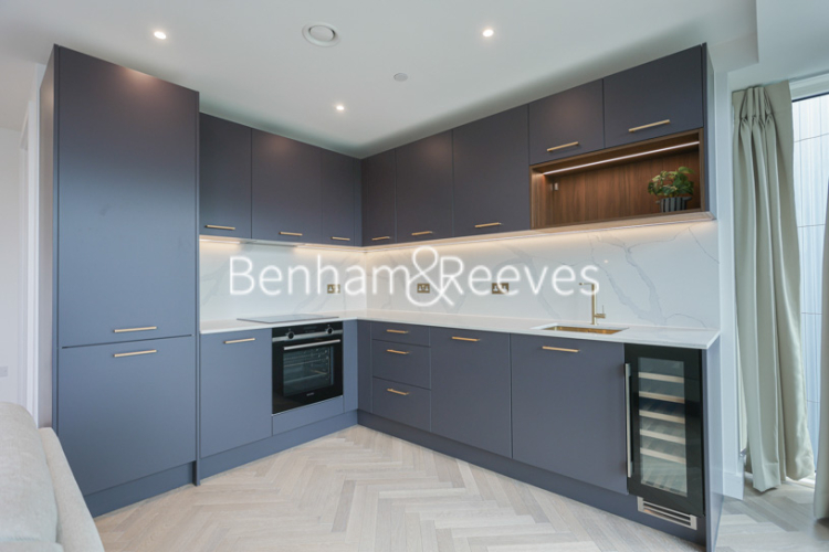1  bedroom flat to rent in Brigadier Walk, Royal Arsenal Riverside, SE18-image 7