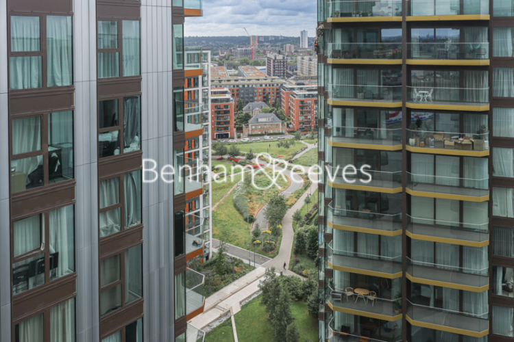 1  bedroom flat to rent in Brigadier Walk, Royal Arsenal Riverside, SE18-image 14
