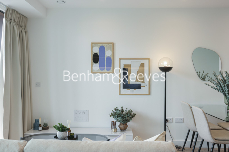 1  bedroom flat to rent in Brigadier Walk, Royal Arsenal Riverside, SE18-image 20