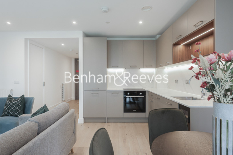 1  bedroom flat to rent in Brigadier Walk, Royal Arsenal Riverside, SE18-image 12
