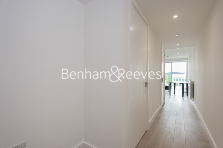 1  bedroom flat to rent in Brigadier Walk, Royal Arsenal Riverside, SE18-image 10