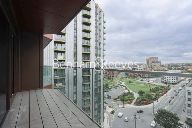 1  bedroom flat to rent in Brigadier Walk, Royal Arsenal Riverside, SE18-image 6
