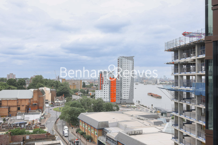 1  bedroom flat to rent in Brigadier Walk, Royal Arsenal Riverside, SE18-image 7