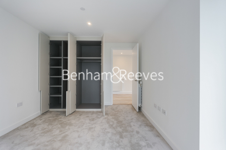 1  bedroom flat to rent in Brigadier Walk, Royal Arsenal Riverside, SE18-image 13