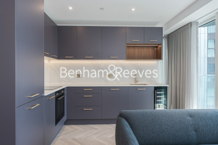 1  bedroom flat to rent in Brigadier Walk, Royal Arsenal Riverside, SE18-image 11