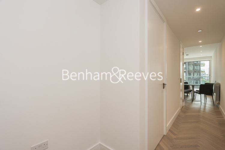 1  bedroom flat to rent in Brigadier Walk, Royal Arsenal Riverside, SE18-image 13