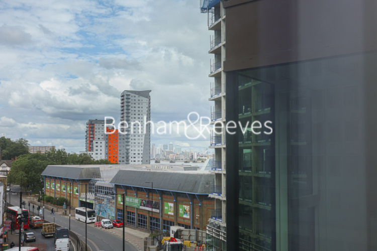 1  bedroom flat to rent in Brigadier Walk, Royal Arsenal Riverside, SE18-image 9