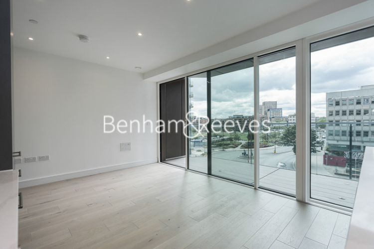 1  bedroom flat to rent in Brigadier Walk, Royal Arsenal Riverside, SE18-image 10