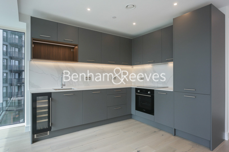 1  bedroom flat to rent in Brigadier Walk, Royal Arsenal Riverside, SE18-image 11
