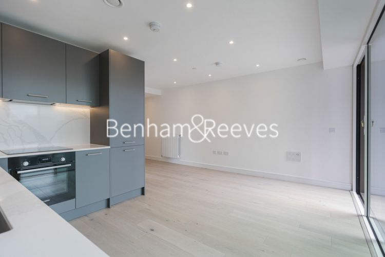 1  bedroom flat to rent in Brigadier Walk, Royal Arsenal Riverside, SE18-image 13