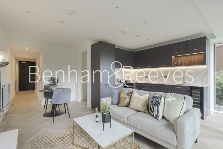 1  bedroom flat to rent in Royal Arsenal Riverside, Woolwich, SE18-image 1
