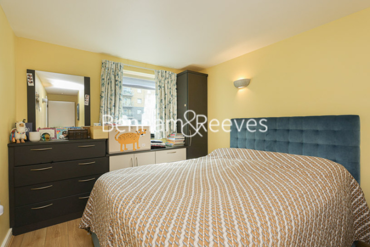 2  bedrooms flat to rent in Argyll Road, Royal Arsenal Riverside, SE18-image 9