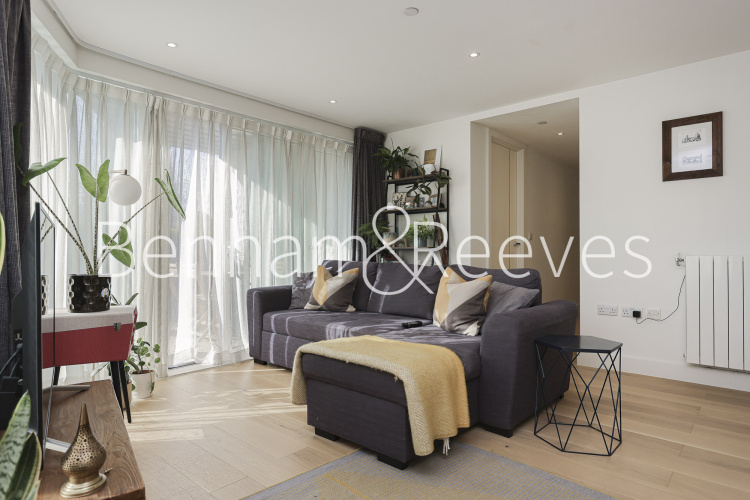 2  bedrooms flat to rent in Duke of Wellington Avenue, Royal Arsenal Riverside, SE18-image 6