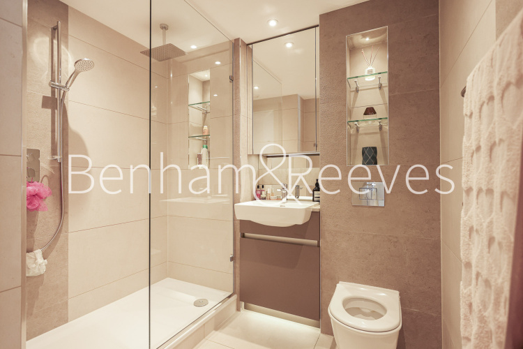2  bedrooms flat to rent in Duke of Wellington Avenue, Royal Arsenal Riverside, SE18-image 9