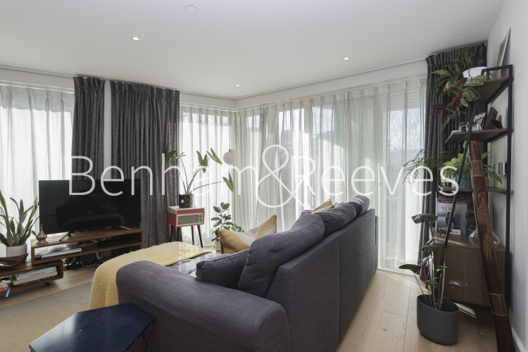 2  bedrooms flat to rent in Duke of Wellington Avenue, Royal Arsenal Riverside, SE18-image 11