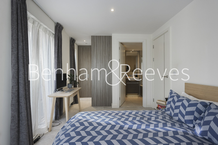 2  bedrooms flat to rent in Duke of Wellington Avenue, Royal Arsenal Riverside, SE18-image 13
