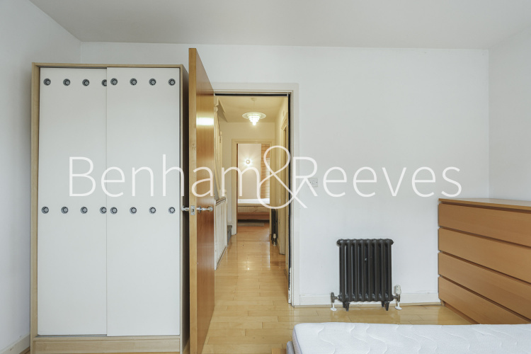 4  bedrooms flat to rent in Hastings Street, Royal Arsenal Riverside, SE18-image 26