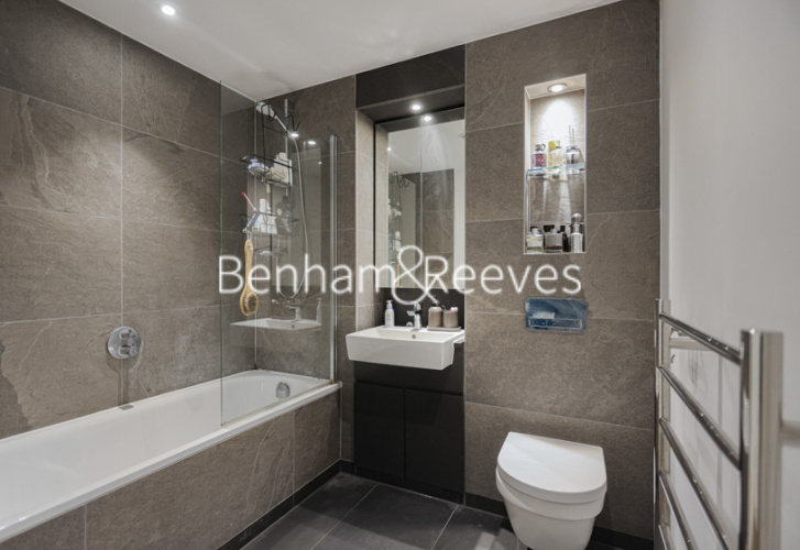 1  bedroom flat to rent in Woolwich High Street, Callis Yard, SE18-image 4