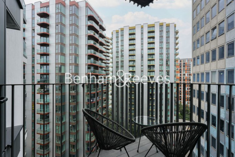1  bedroom flat to rent in Woolwich High Street, Callis Yard, SE18-image 5