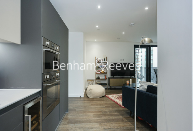 1  bedroom flat to rent in Woolwich High Street, Callis Yard, SE18-image 8