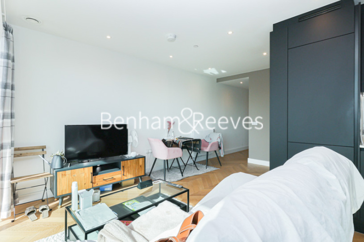 1  bedroom flat to rent in Brigadier Walk, Royal Arsenal Riverside, SE18-image 12