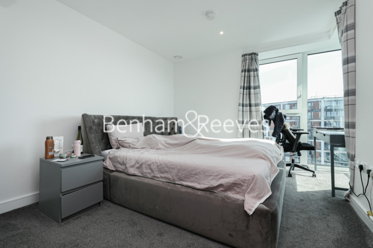 1  bedroom flat to rent in Brigadier Walk, Royal Arsenal Riverside, SE18-image 13