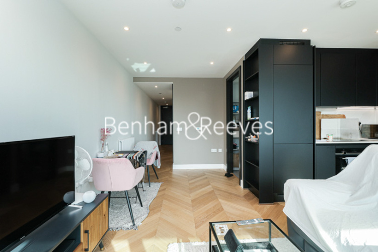 1  bedroom flat to rent in Brigadier Walk, Royal Arsenal Riverside, SE18-image 14