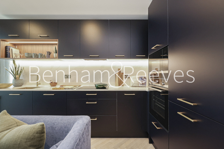 2  bedrooms flat to rent in Royal Arsenal Riverside, Woolwich, SE18-image 2