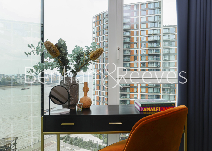 2  bedrooms flat to rent in Royal Arsenal Riverside, Woolwich, SE18-image 11