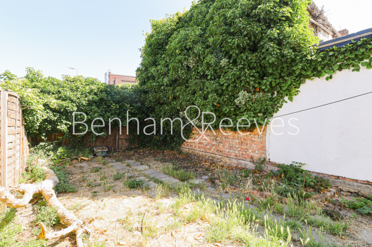 2  bedrooms flat to rent in Reidhaven Road, Woolwich, SE18-image 4