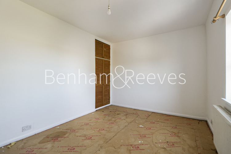 2  bedrooms flat to rent in Reidhaven Road, Woolwich, SE18-image 8