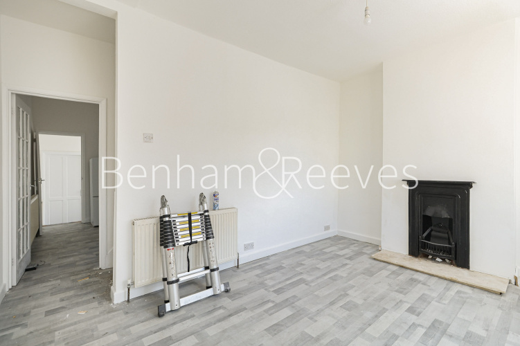 2  bedrooms flat to rent in Reidhaven Road, Woolwich, SE18-image 11