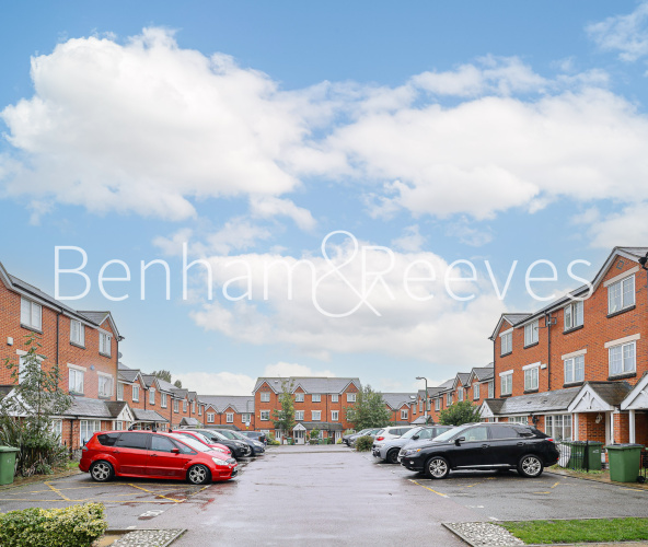 4  bedrooms flat to rent in Shooters Hills, Elizabeth Fry Place, SE18-image 12