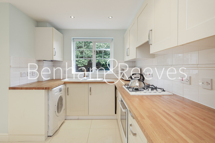 4  bedrooms flat to rent in Shooters Hills, Elizabeth Fry Place, SE18-image 25
