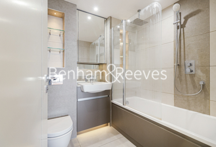 2  bedrooms flat to rent in Duke of Wellington Avenue, Royal Arsenal Riverside, SE18-image 4