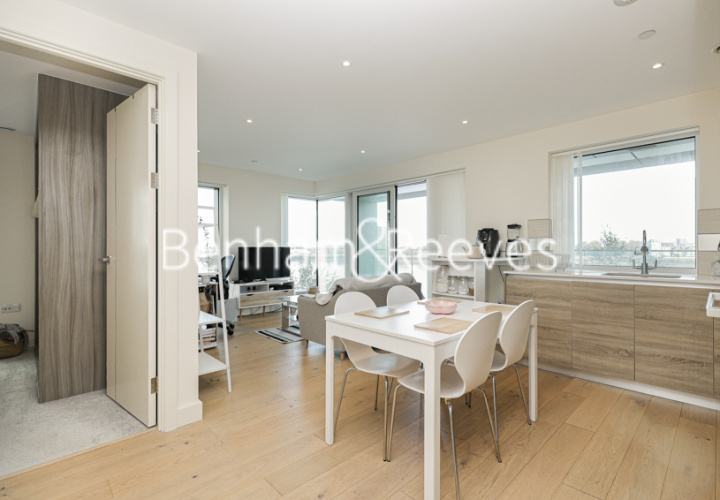 2  bedrooms flat to rent in Duke of Wellington Avenue, Royal Arsenal Riverside, SE18-image 18