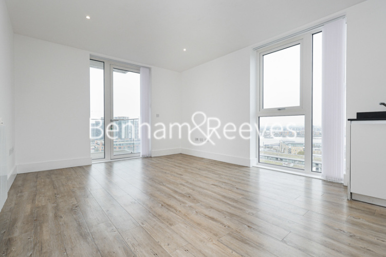 2  bedrooms flat to rent in Royal Arsenal Riverside, Woolwich, SE18-image 1