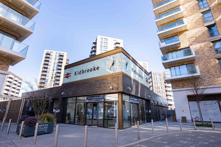 2  bedrooms flat to rent in Kidbrooke Village,Townsend Road, SE3-image 17