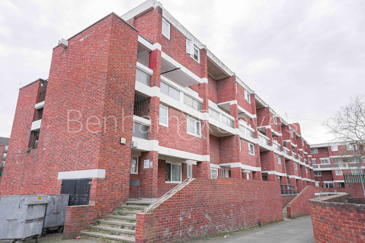 3  bedrooms flat to rent in Clendon Way, Woolwich,SE18-image 22