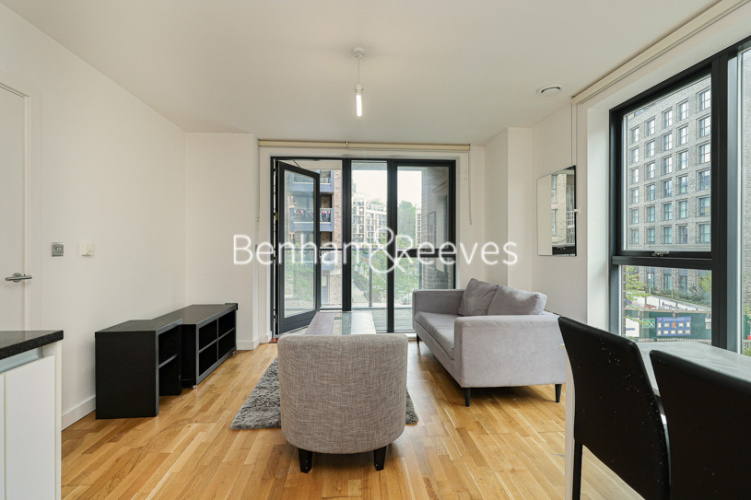 2  bedrooms flat to rent in Larkwood Avenue, Blackheath Hill, SE10-image 7