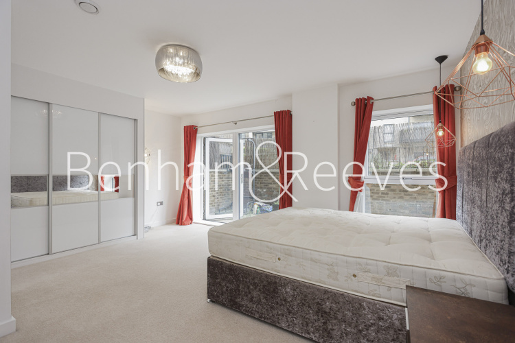 2  bedrooms flat to rent in Trinity Walk, Woolwich,  SE18-image 16